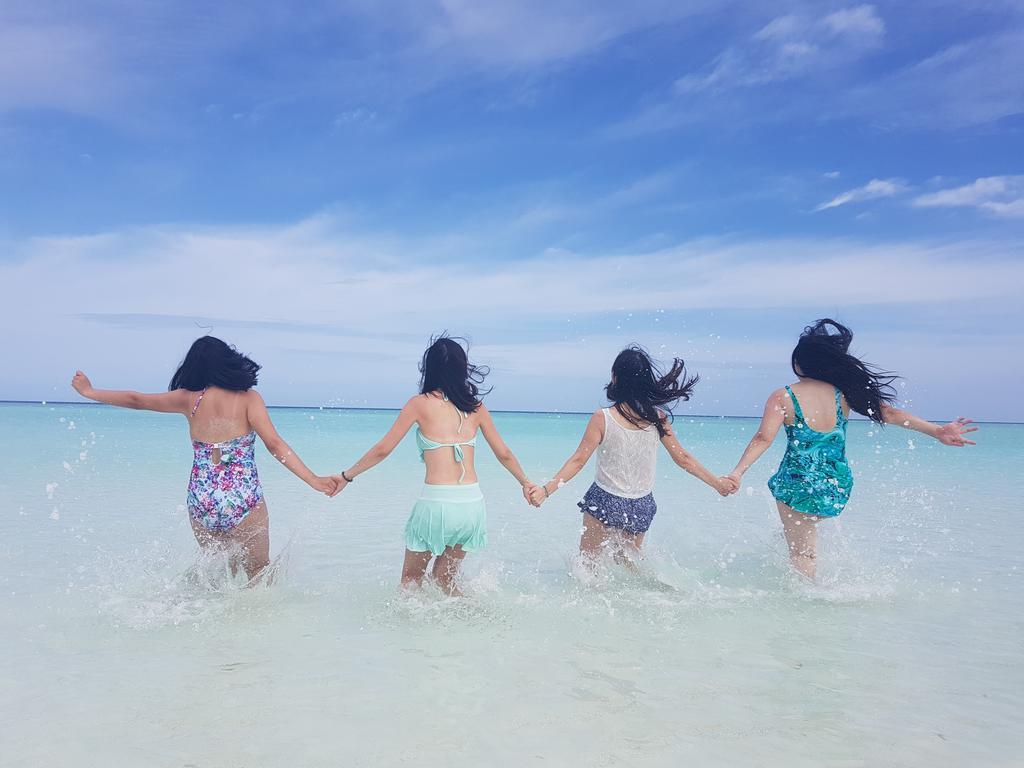 Ras Beach Inn Rasdhoo Exterior photo