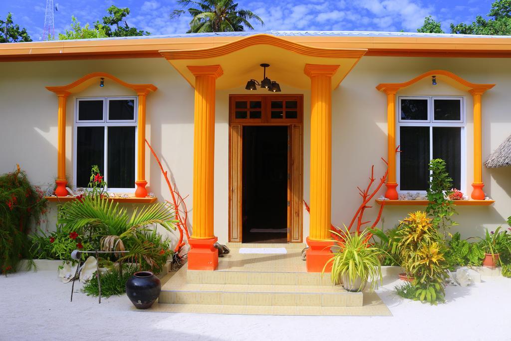 Ras Beach Inn Rasdhoo Exterior photo