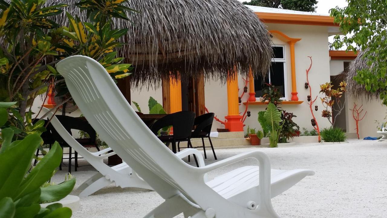 Ras Beach Inn Rasdhoo Exterior photo