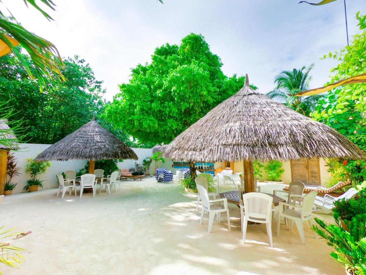 Ras Beach Inn Rasdhoo Exterior photo